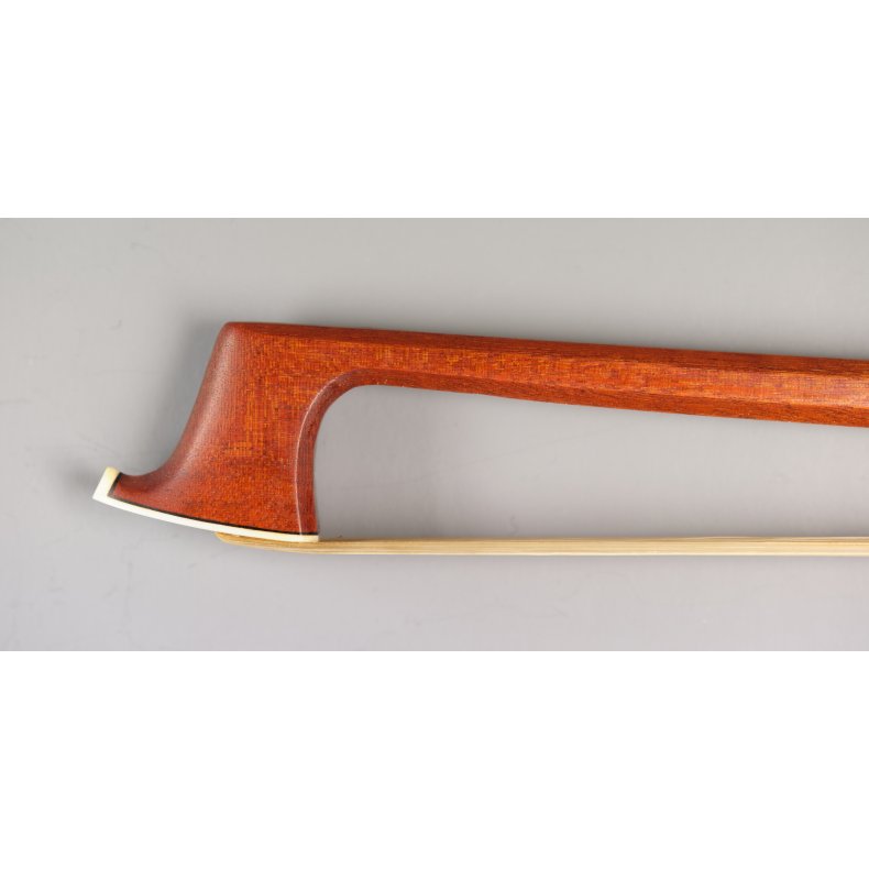 S�lvmonteret bratschbue<br> Matthias R. Penzel 