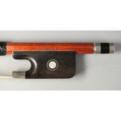 Nikkelmonteret bratschbue<br>A. R. Reichel