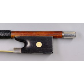 S�lvmonteret violinbue<br>Schuster Markneukirchen