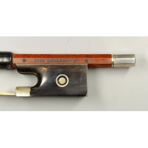 S�lvmonteret violinbue med hornfrosch<br>Otto D�rrschmidt **