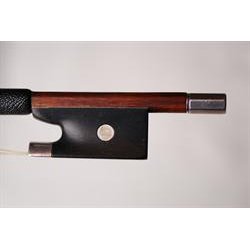 Slvmonteret violinbue<br>Schuster Markneukirchen