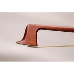 Slvmonteret violinbue<br>Kurt Dlling